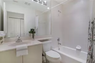 5284 Descanso Ct, Sarasota, FL 34238 - Photo 27