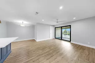 662 Yardarm Dr, Apollo Beach, FL 33572 - Photo 15