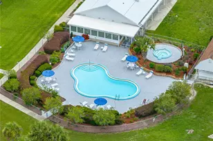 4000 William Hume Dr, Zephyrhills, FL 33541 - Photo 39