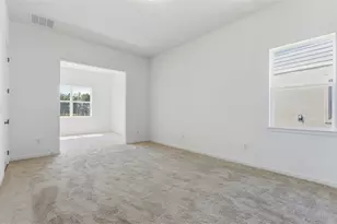 35060 Colstrip Trl, Zephyrhills, FL 33541 - Photo 9
