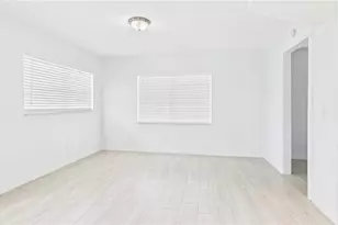 4703 Murray Hill Dr, Tampa, FL 33615 - Photo 7