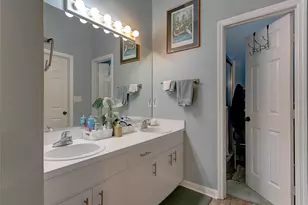 8405 Terrace Meadows Ct, Temple Terrace, FL 33637 - Photo 19