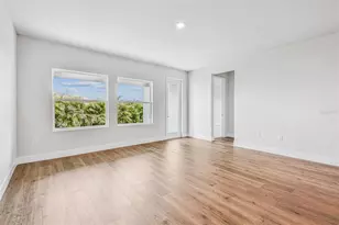 10653 Cres Crk Xing, Parrish, FL 34219 - Photo 11