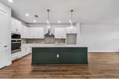 10653 Crescent Creek Crossing, Parrish, FL 34219 - Photo 3