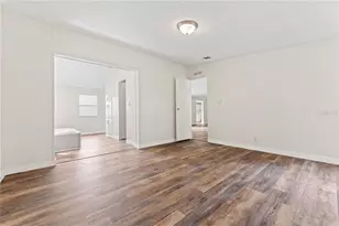 36837 Judee Dr, Zephyrhills, FL 33541 - Photo 11