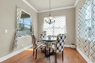 8591 Forsyth Dr, Seminole, FL 33772 - Photo 11