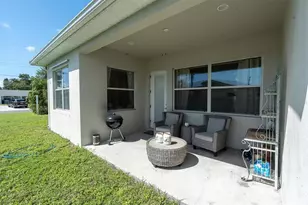 8591 Forsyth Dr, Seminole, FL 33772 - Photo 27