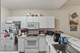 2344 Nantucket Dr, Sun City Center, FL 33573 - Photo 13