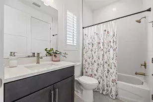 320 15th St N, Saint Petersburg, FL 33705 - Photo 25