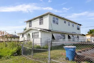 857 SW Ave C Pl, Belle Glade, FL 33430 - Photo 33