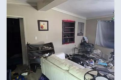 218 SE Jefferson Circle N, Saint Petersburg, FL 33703 - Photo 11