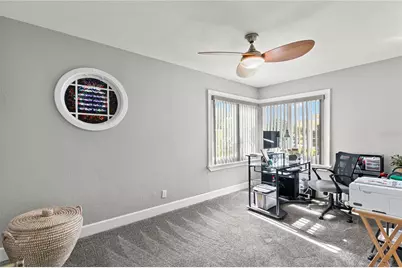 201 39th Street S, Saint Petersburg, FL 33711 - Photo 31