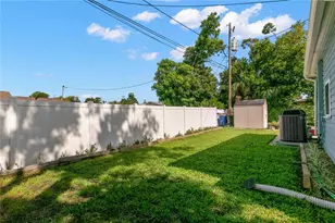 201 39th St S, Saint Petersburg, FL 33711 - Photo 21