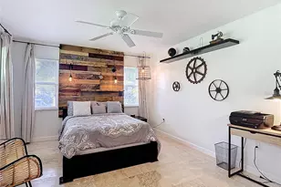 11009 Woodland Waters Blvd, Weeki Wachee, FL 34613 - Photo 29