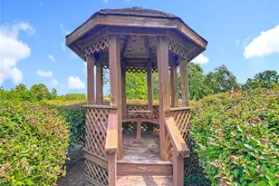 11009 Woodland Waters Blvd, Weeki Wachee, FL 34613 - Photo 63