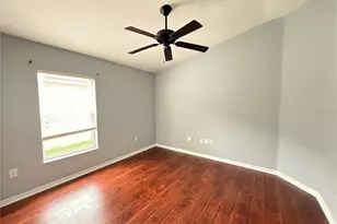 7501 Turtle View Dr, Ruskin, FL 33573 - Photo 7