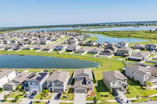 31807 Barrel Wave Way, Wesley Chapel, FL 33545 - Photo 7