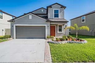 31807 Barrel Wave Way, Wesley Chapel, FL 33545 - Photo 9