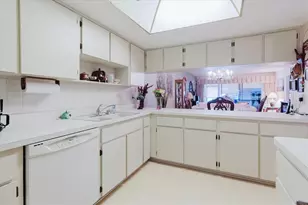 7614 Radcliffe Cir, Port Richey, FL 34668 - Photo 27