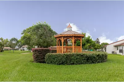 7614 Radcliffe Circle #110B, Port Richey, FL 34668 - Photo 9