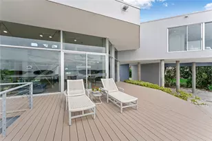 1761 Oceanview Dr, Saint Petersburg, FL 33715 - Photo 49