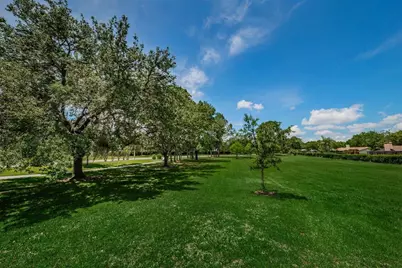 14009 Middleton Way, Tampa, FL 33624 - Photo 75