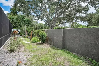 14009 Middleton Way, Tampa, FL 33624 - Photo 59