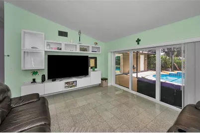 14009 Middleton Way, Tampa, FL 33624 - Photo 17