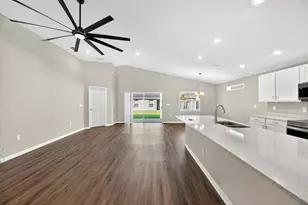 1252 Mezzavalle Wy, Auburndale, FL 33823 - Photo 7