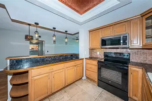 7100 Sunshine Skyway Ln S, Saint Petersburg, FL 33711 - Photo 19