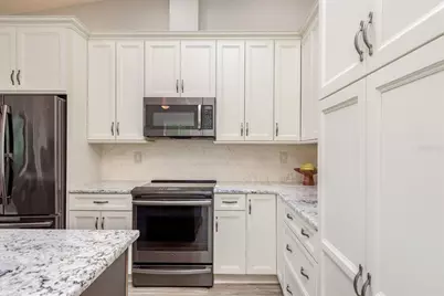 538 Walden Court, Dunedin, FL 34698 - Photo 9