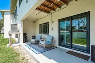 538 Walden Ct, Dunedin, FL 34698 - Photo 37