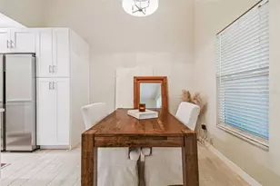 4033 Dream Oak Pl, Tampa, FL 33613 - Photo 9