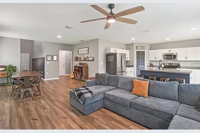 34176 Verbena Street, Wesley Chapel, FL 33545 - Photo 7