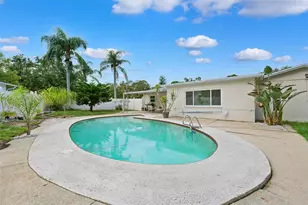 13951 87th Ave, Seminole, FL 33776 - Photo 35