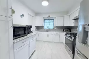 4115 E Okara Rd, Tampa, FL 33617 - Photo 5