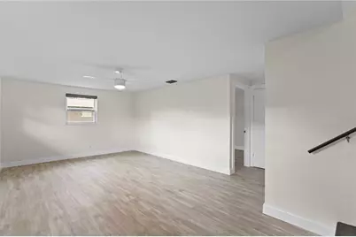 8412 Flagstone Drive, Tampa, FL 33615 - Photo 17