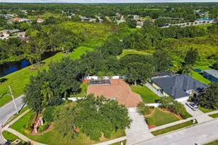 1333 Alana Ct, Lutz, FL 33549 - Photo 5