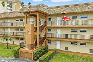 5020 Brittany Dr S, Saint Petersburg, FL 33715 - Photo 1