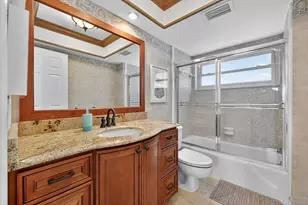 5020 Brittany Dr S, Saint Petersburg, FL 33715 - Photo 23