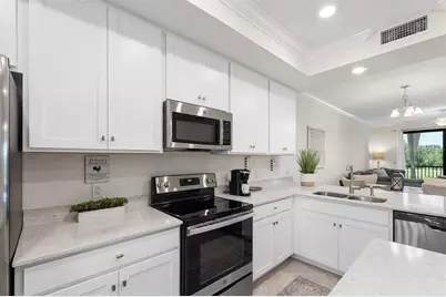 17724 Gawthrop Drive #204, Bradenton, FL 34211 - Photo 9