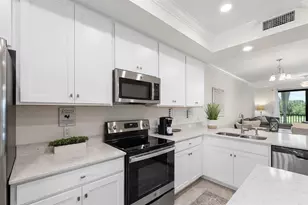 17724 Gawthrop Dr, Bradenton, FL 34211 - Photo 9