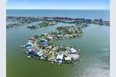 493 Bath Club Boulevard N, North Redington Beach, FL 33708 - Photo 5