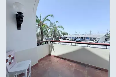 735 Dodecanese Boulevard, Tarpon Springs, FL 34689 - Photo 1