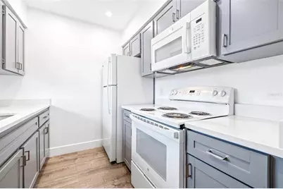 2003 Greenbriar Boulevard #16, Clearwater, FL 33763 - Photo 7