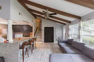 1610 Burningtree Ln, Brandon, FL 33510 - Photo 7