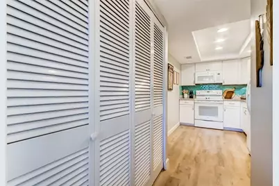 8100 Dr Martin Luther King Jr Street N #311, Saint Petersburg, FL 33702 - Photo 13