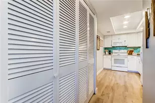 8100 Dr Martin Luther King Jr Street N, Saint Petersburg, FL 33702 - Photo 13