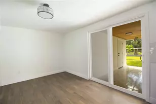 39912 Jerry Rd, Zephyrhills, FL 33540 - Photo 17