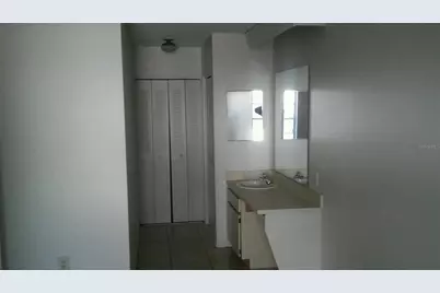 3648 Meriden Avenue, Oldsmar, FL 34677 - Photo 5